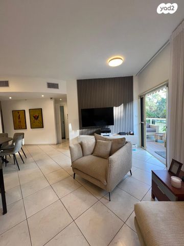 דירה, שדרות בן גוריון, הצפון הישן - צפון, תל אביב יפו