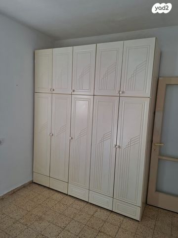 דירה, הרב קוקיס, בת ים