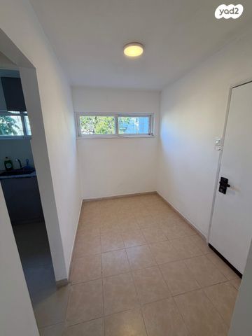 דירה, קיבוץ גלויות, אשדוד