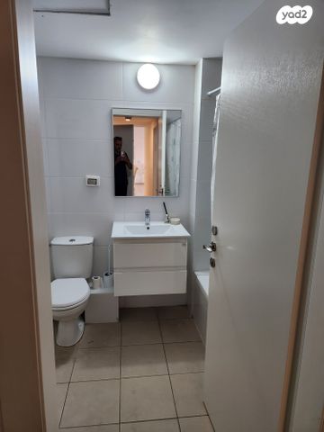 דירה, משה דיין 2, נווה דוד, רמלה