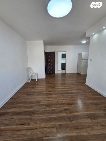 דירה, קרית אתא