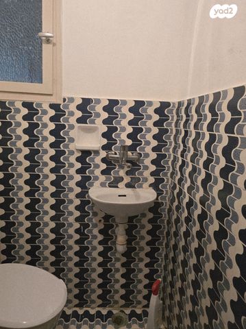 דירה, יבנה, מרכז, קרית עבודה, חולון