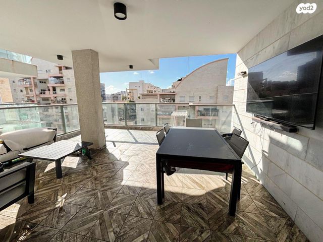 דירה, שפיגלמן, קרית השרון, נתניה