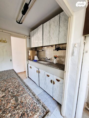 דירה, הפרטיזנים 5, קרית אליעזר, חיפה