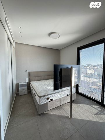 דירה, הרצל 52, פלורנטין, תל אביב יפו