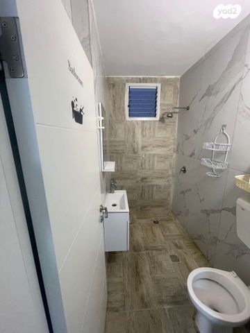 דירה, יהודה הלוי, בן גוריון, אשקלון