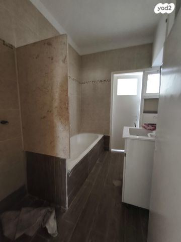 דירה, רוגוזין, רובע ד', אשדוד