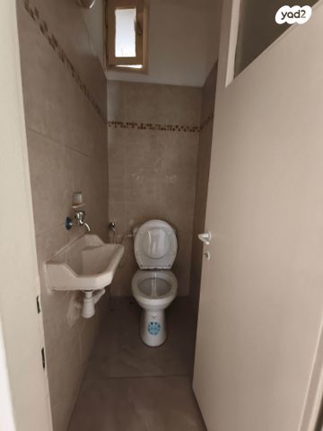 דירה, רוגוזין, רובע ד', אשדוד