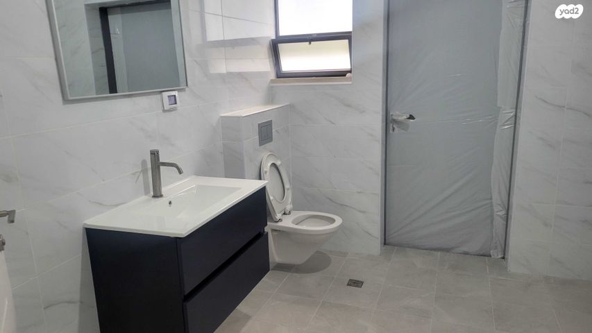 דו משפחתי, קרית טבעון