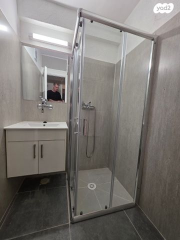 דירה, יצחק בן צבי, קרית חיים מזרחית, חיפה