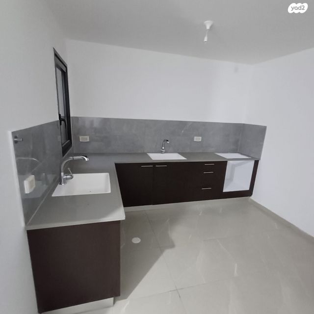 דירה, רב חלקיה בר טובי, נתיבות ישראל / רמת בית שמש ד-4, בית שמש