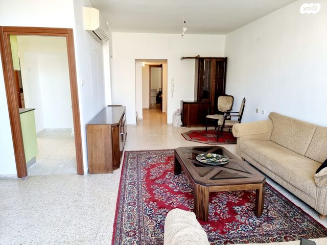 דירה, יבנה, מרכז, קרית עבודה, חולון