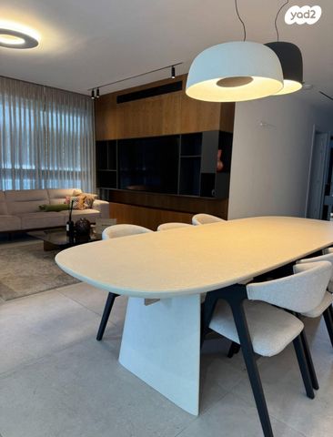 דירה, ש"י עגנון 28, כוכב הצפון, תל אביב יפו