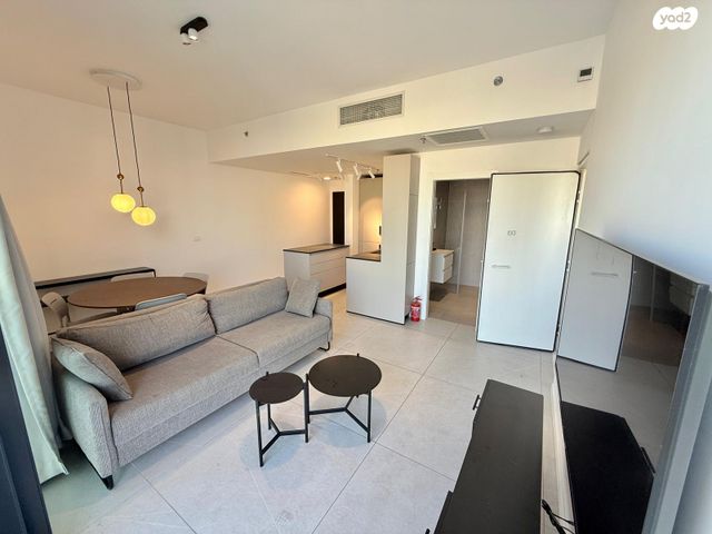 גבעת הרצל, אזור המלאכה יפו