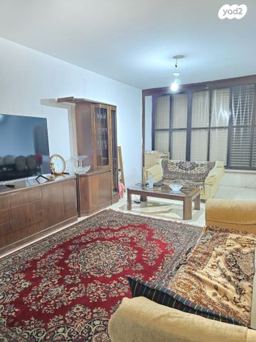 דירה, יבנה, מרכז, קרית עבודה, חולון