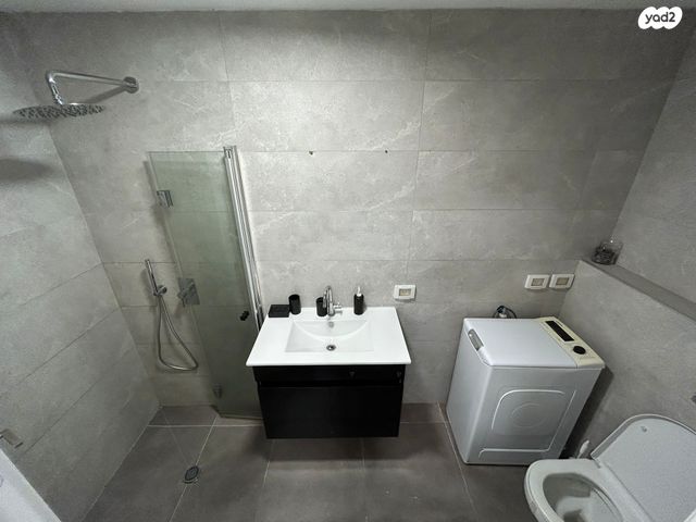 דירה, רבי יוסף בוכריץ, נחלת יהודה, ראשון לציון