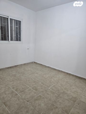 בית פרטי/ קוטג', רינתיה