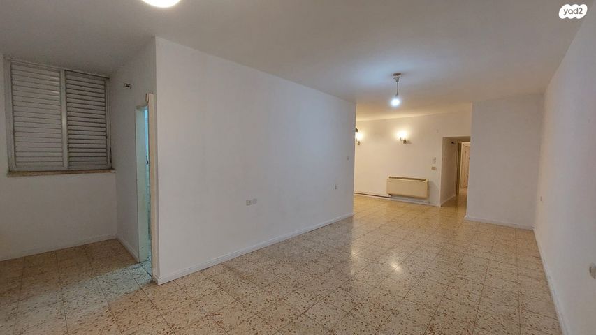 דירה, התומר, רמז, מערב ותיק, ראשון לציון