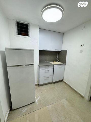 דירה, חיים, צור שלום, קרית ביאליק