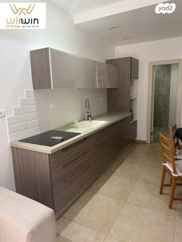 יוסף שפרינצק 