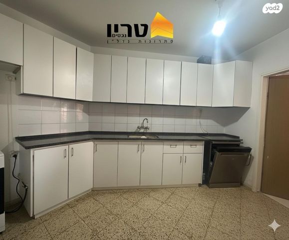 דירה, משה שרת, שאר העיר, עפולה