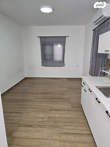 דירה, גונן, חברת חשמל, גבעתיים