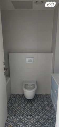 דירה, בר כוכבא, הרצליה