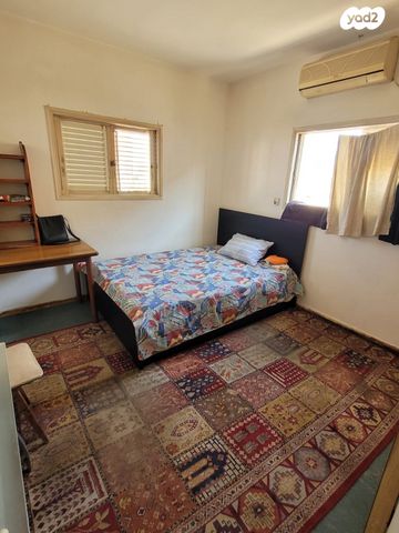 דירה, מגדים, שכונת בן גוריון, מרכז העיר ג', רמת גן