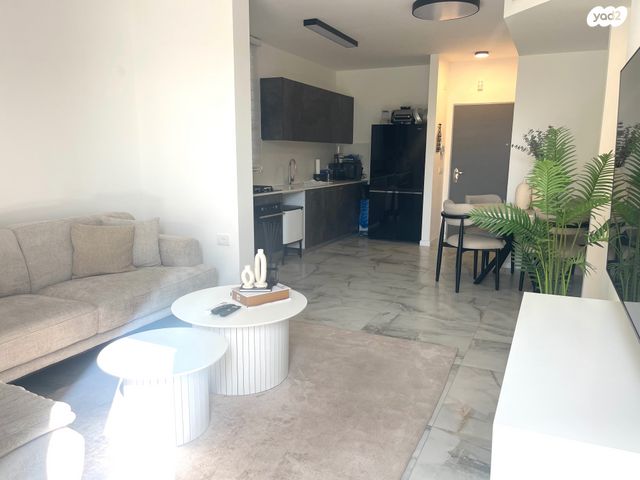 דירה, מקור חיים, מקור חיים, ירושלים