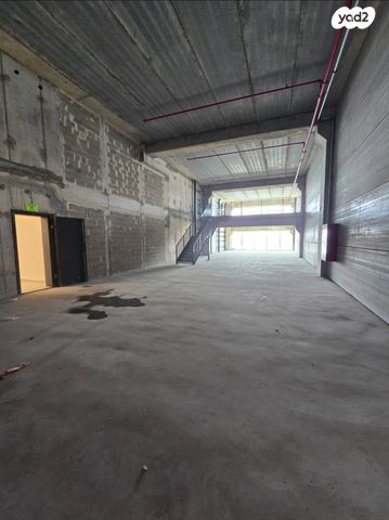 מחסנים, פארק עסקים ירקון / אזור תעשיה סגולה, פתח תקווה