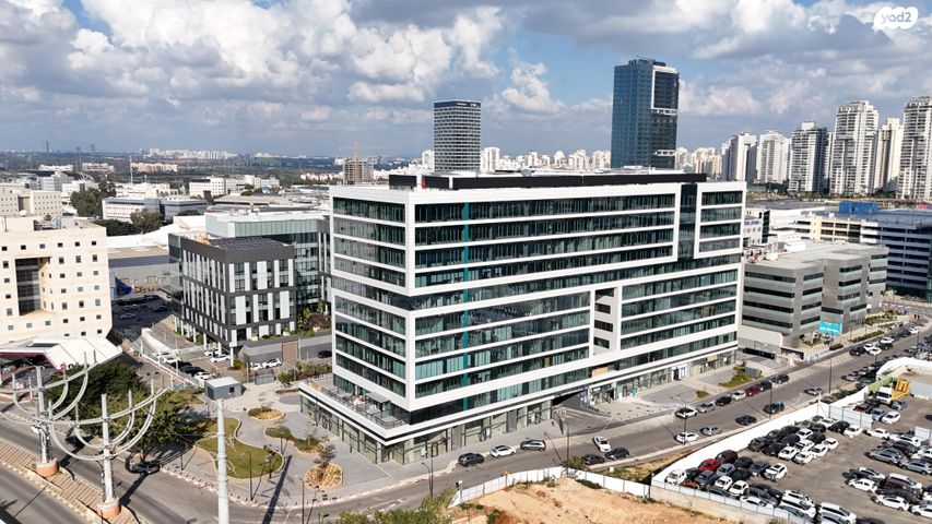 משרדים, משה דיין 10, פתח תקווה