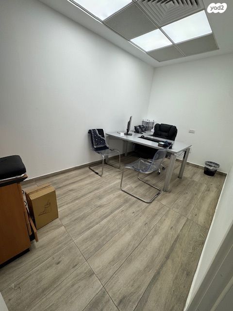 משרדים, בית הדפוס, אזור תעשיה גבעת שאול, ירושלים