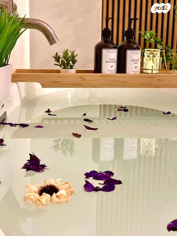 בית מלון, חיפה