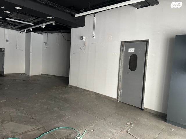 חנויות/ שטח מסחרי, הצפון הישן - דרום, תל אביב יפו