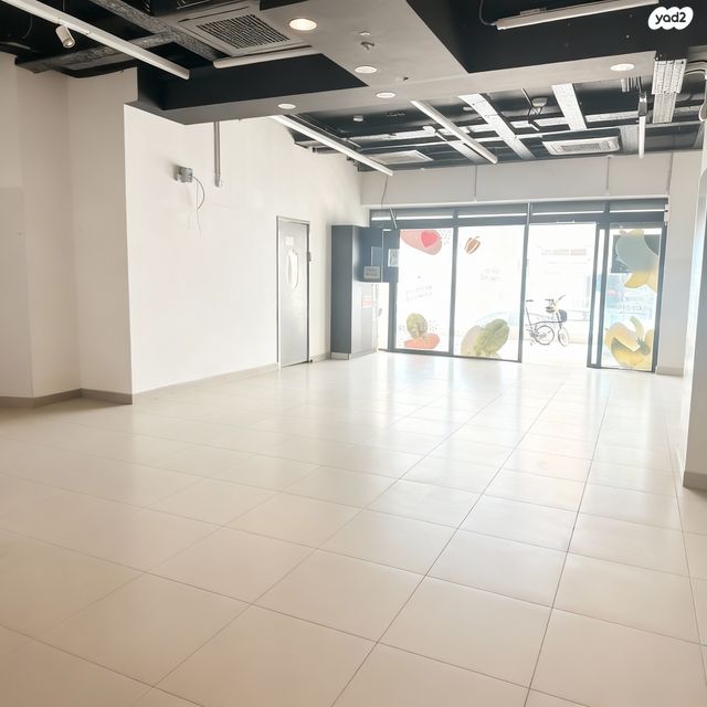 חנויות/ שטח מסחרי, מנדלי מוכר ספרים, הצפון הישן - דרום, תל אביב יפו