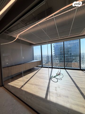 משרדים, תוצרת הארץ, פתח תקווה