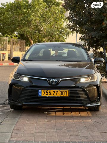 טויוטה קורולה