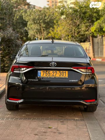 טויוטה קורולה