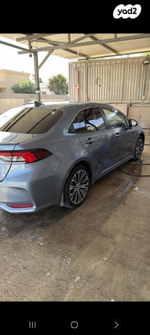 טויוטה קורולה