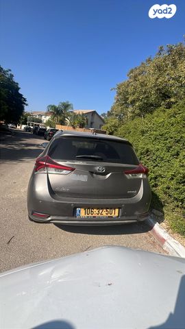 טויוטה אוריס