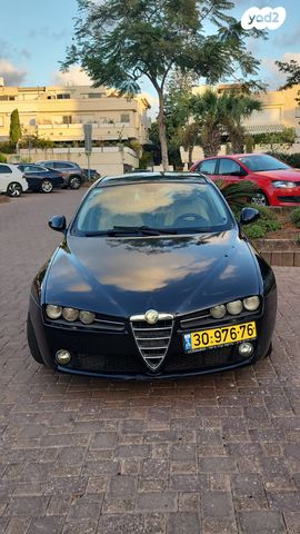 אלפא רומיאו 159