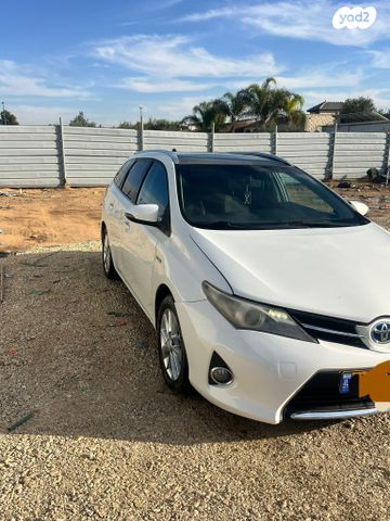 מודעת רכב טויוטה אוריס