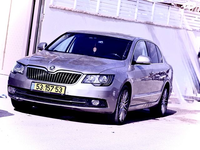 מודעת רכב סקודה סופרב