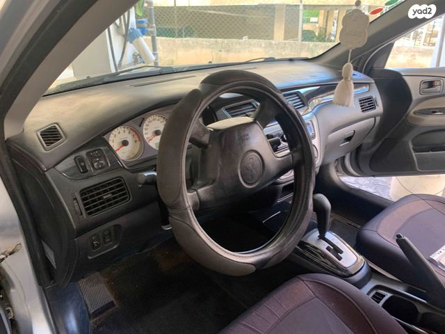 מיצובישי לנסר