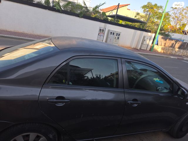 מודעת רכב טויוטה קורולה