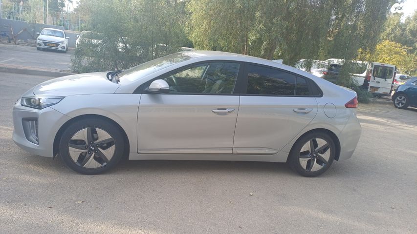 מודעת רכב יונדאי איוניק