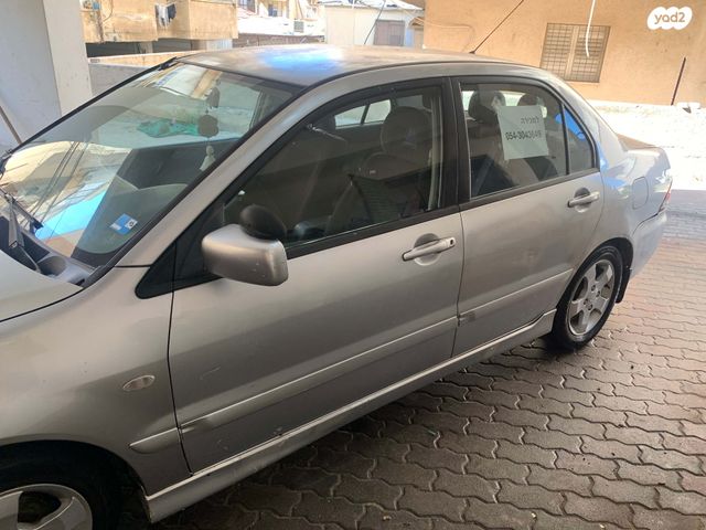 מיצובישי לנסר