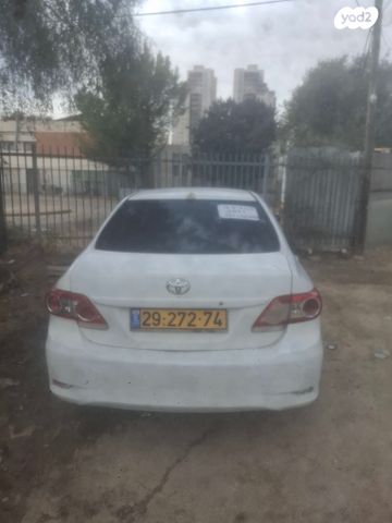מודעת רכב טויוטה קורולה