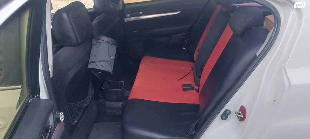 מודעת רכב סובארו B4/לגאסי