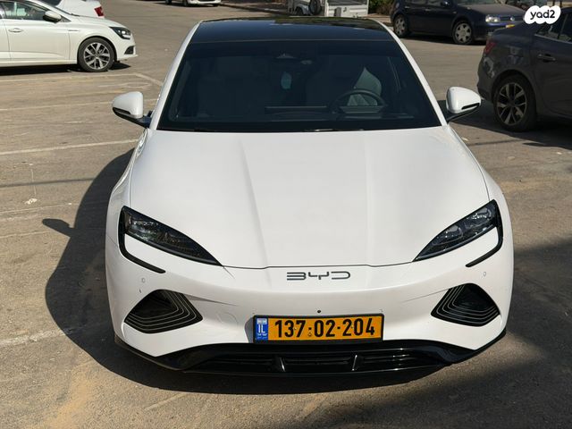 בי.ווי.די סיל